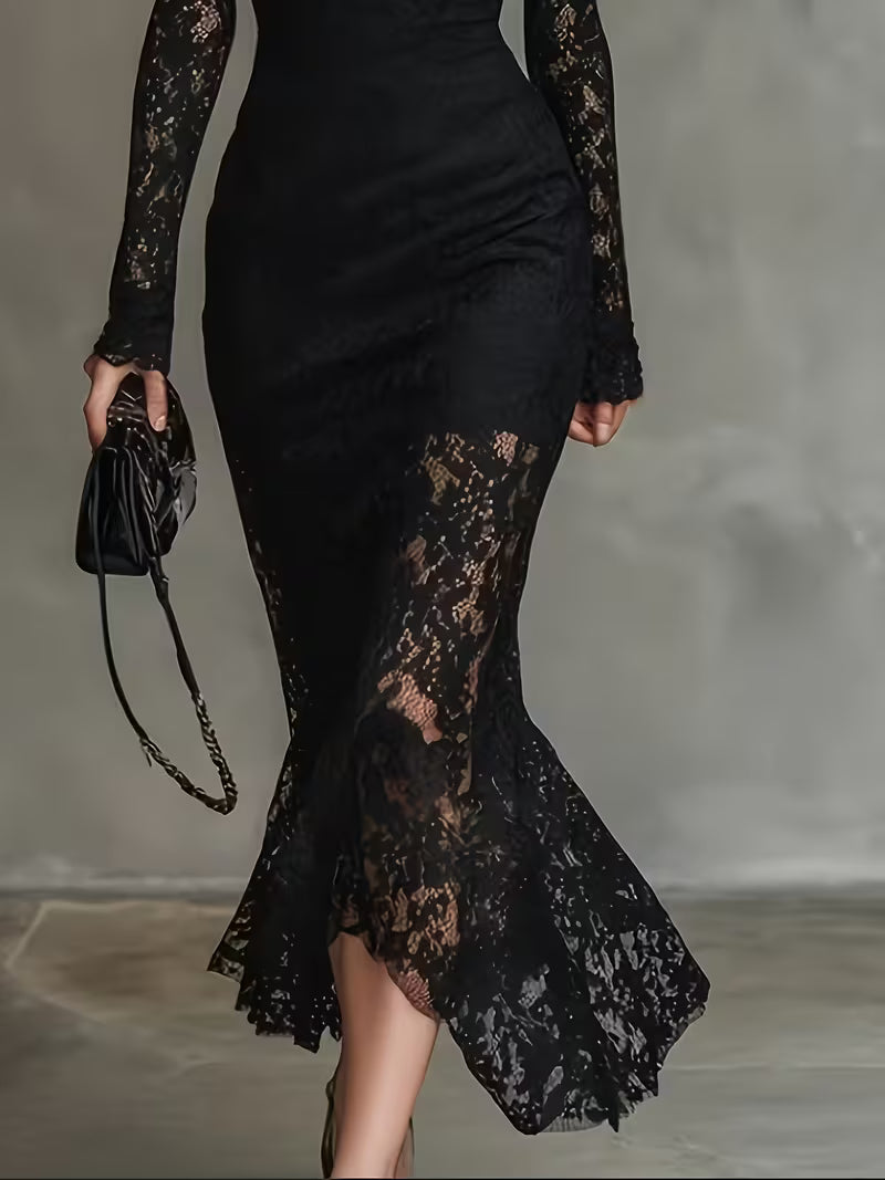 Robe de soirée en dentelle noire