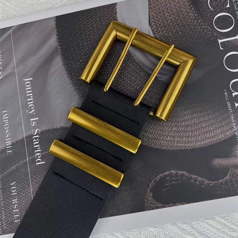 Ceinture large à boucle dorée femme