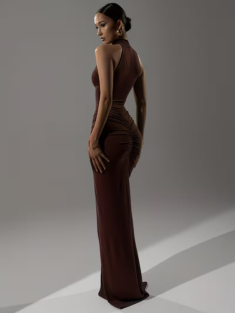 Robe de soirée maxi avec détails plissés