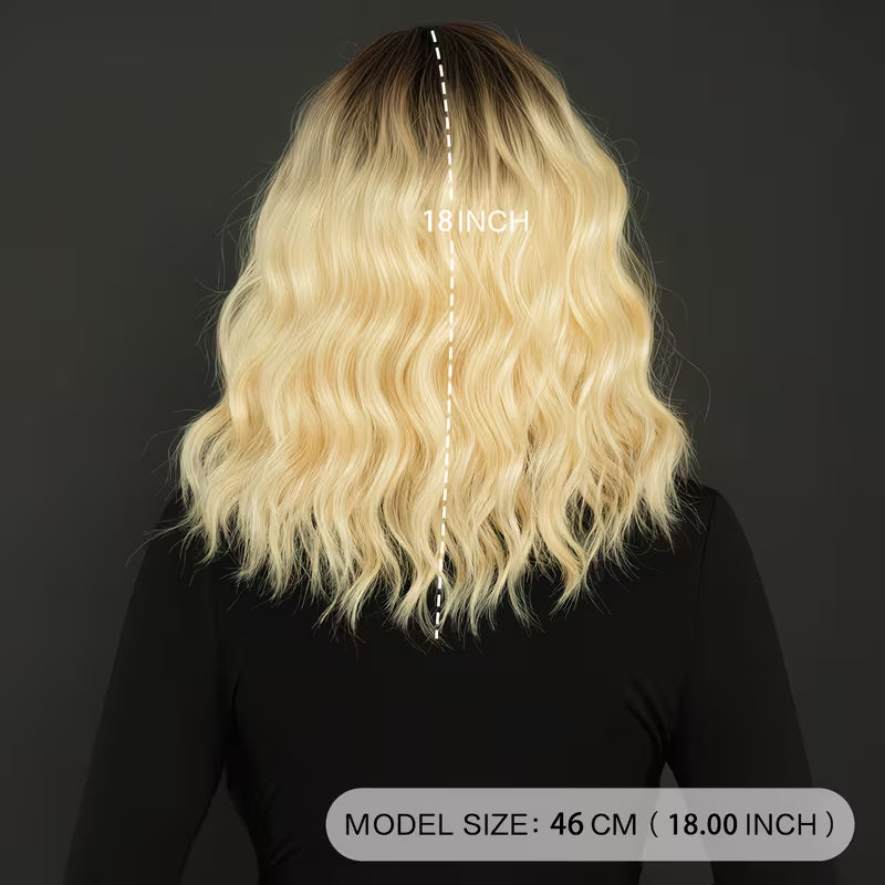 Perruque blonde ondulée avec frange